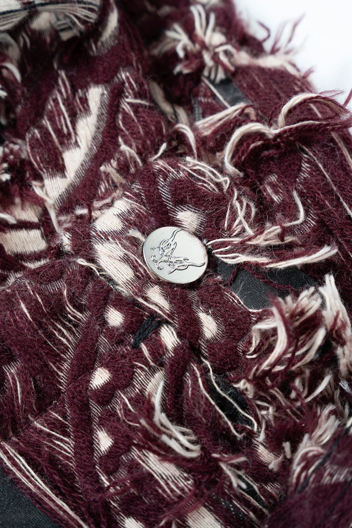 BURGUNDY JACQUARD JORT